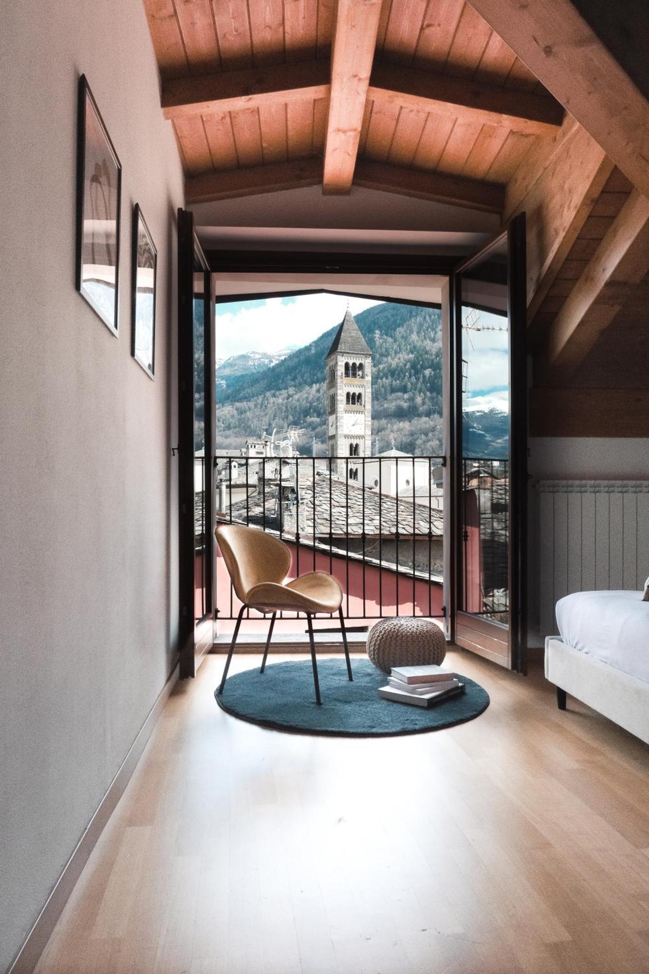 Appartement Penthouse Con Vista 6 Minuti Dal Bernina Express à Tirano Extérieur photo